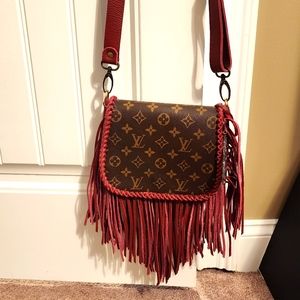 Vintage Boho Burgandy Journey